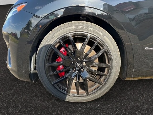 2021 Maserati Levante - Image 8 of 20