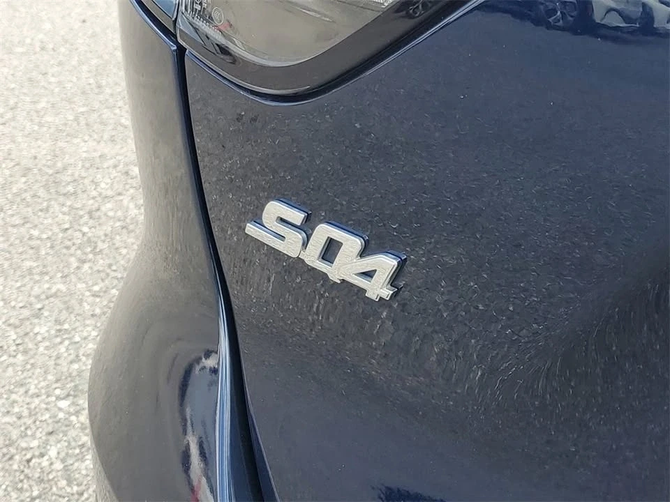 2021 Maserati Levante - Image 10 of 20