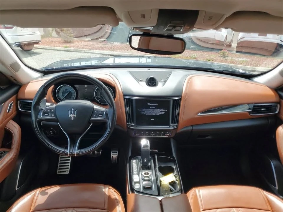 2021 Maserati Levante - Image 13 of 20
