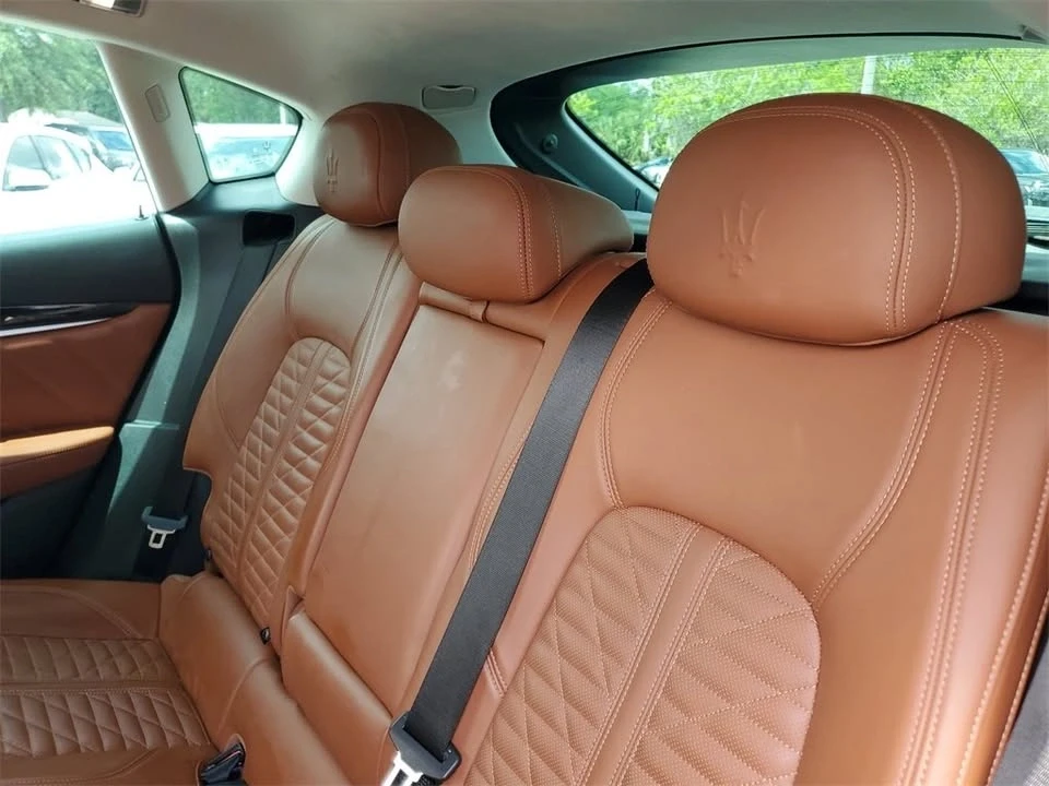 2021 Maserati Levante - Image 18 of 20