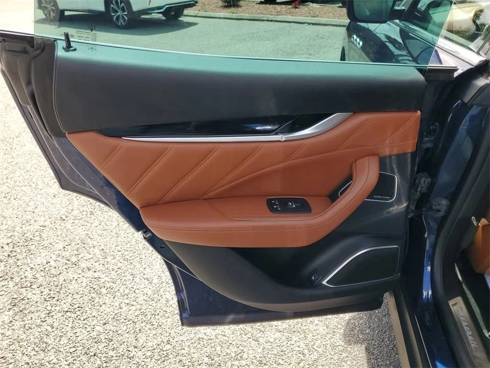 2021 Maserati Levante - Image 19 of 20