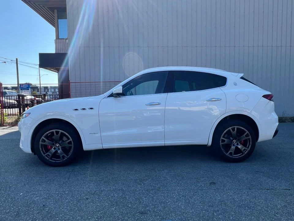 2021 Maserati Levante - Image 8 of 20