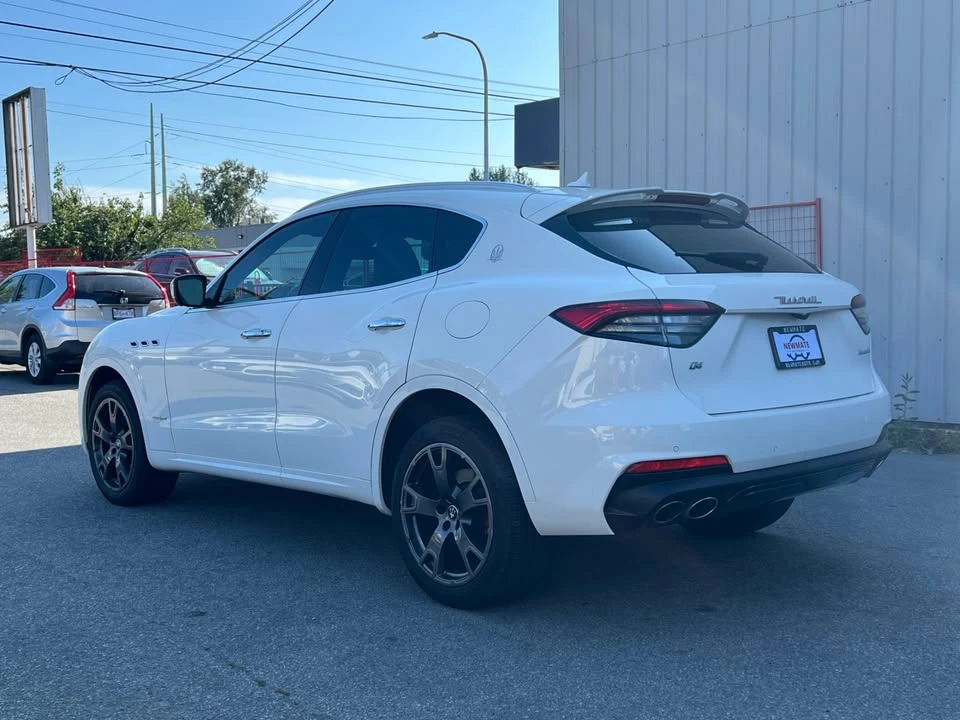 2021 Maserati Levante - Image 7 of 20