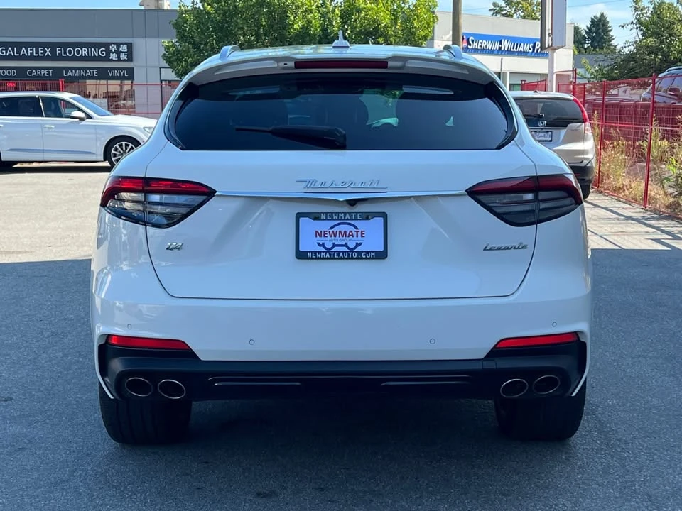 2021 Maserati Levante - Image 6 of 20