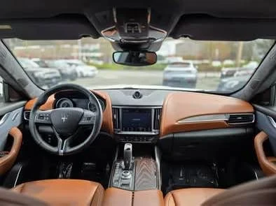 2021 Maserati Levante - Image 8 of 20