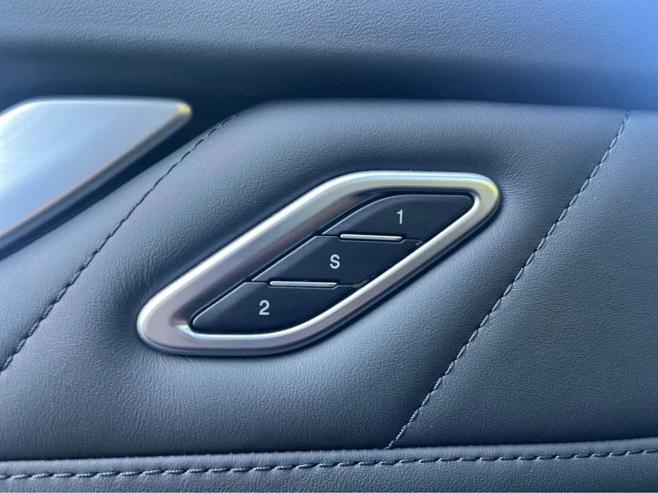 2021 Maserati Levante - Image 3 of 10