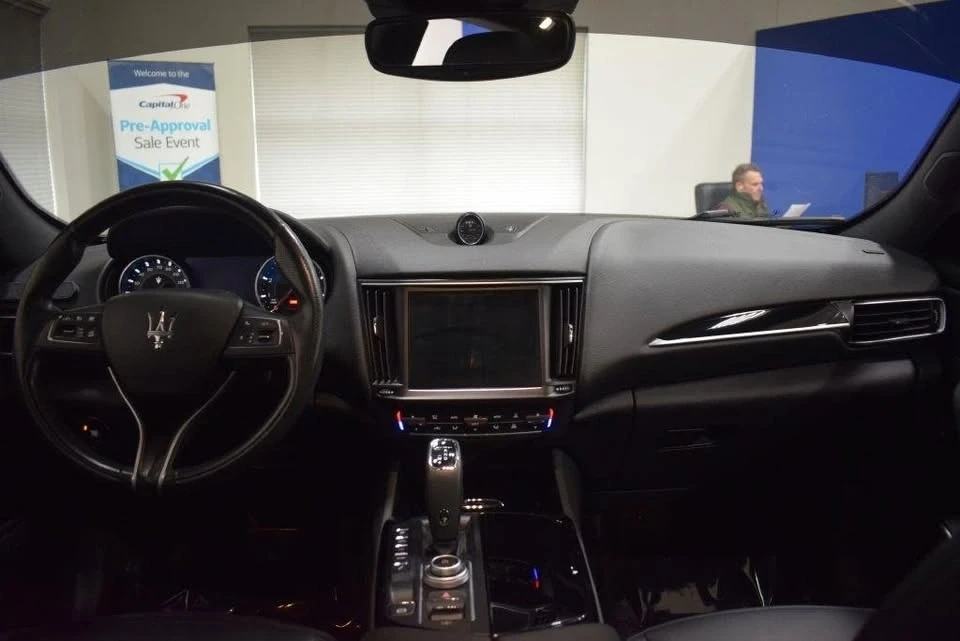 2021 Maserati Levante - Image 11 of 20