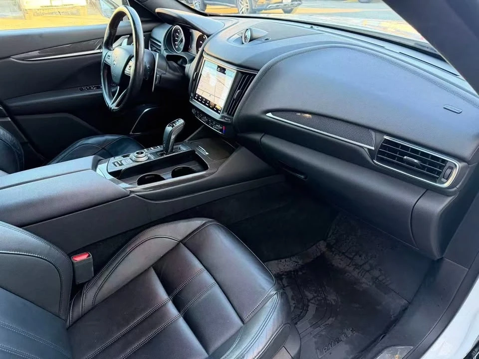 2021 Maserati Levante - Image 19 of 20