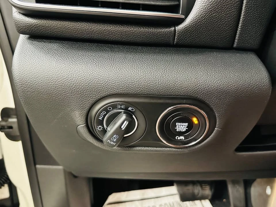 2021 Maserati Levante - Image 13 of 19