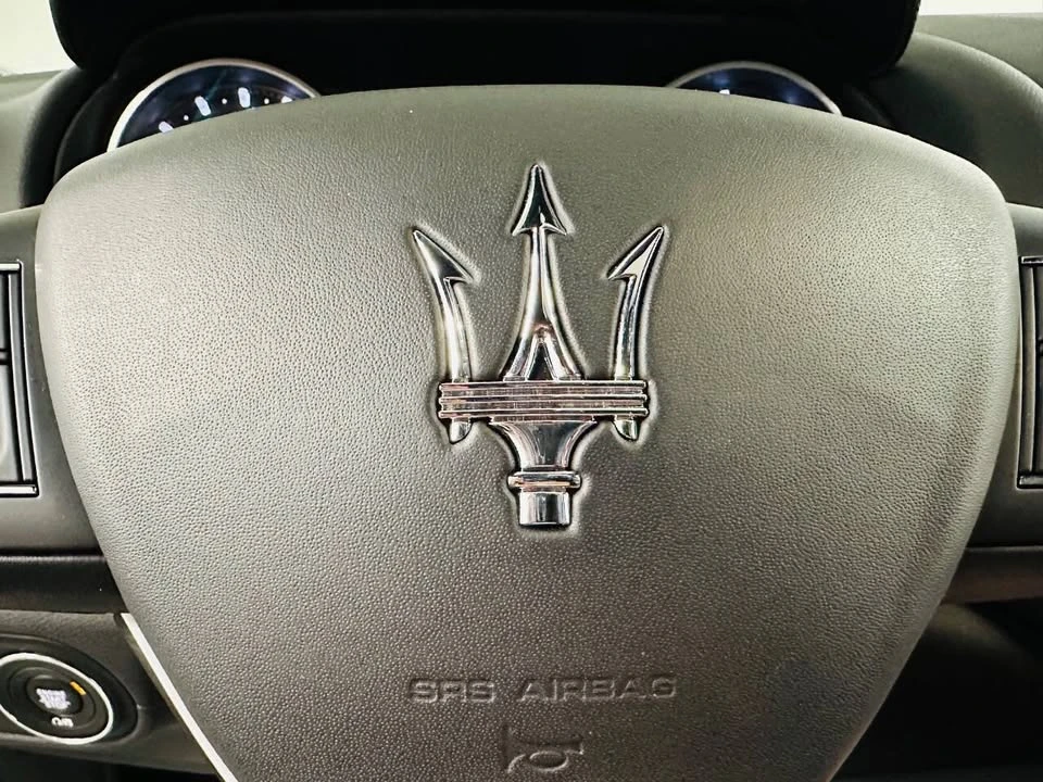 2021 Maserati Levante - Image 15 of 19