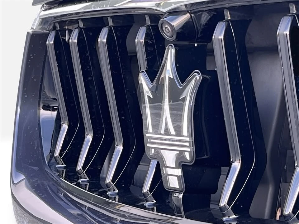 2021 Maserati Levante - Image 15 of 20