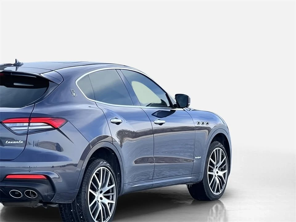 2021 Maserati Levante - Image 9 of 20