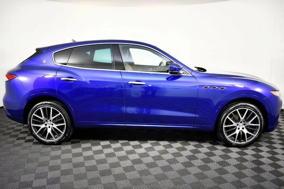 2021 Maserati Levante - Image 9 of 20