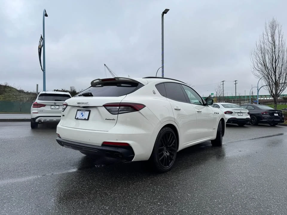 2021 Maserati Levante - Image 3 of 7