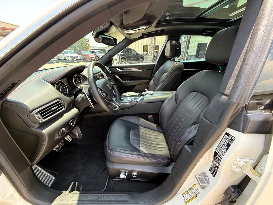 2021 Maserati Levante - Image 8 of 20