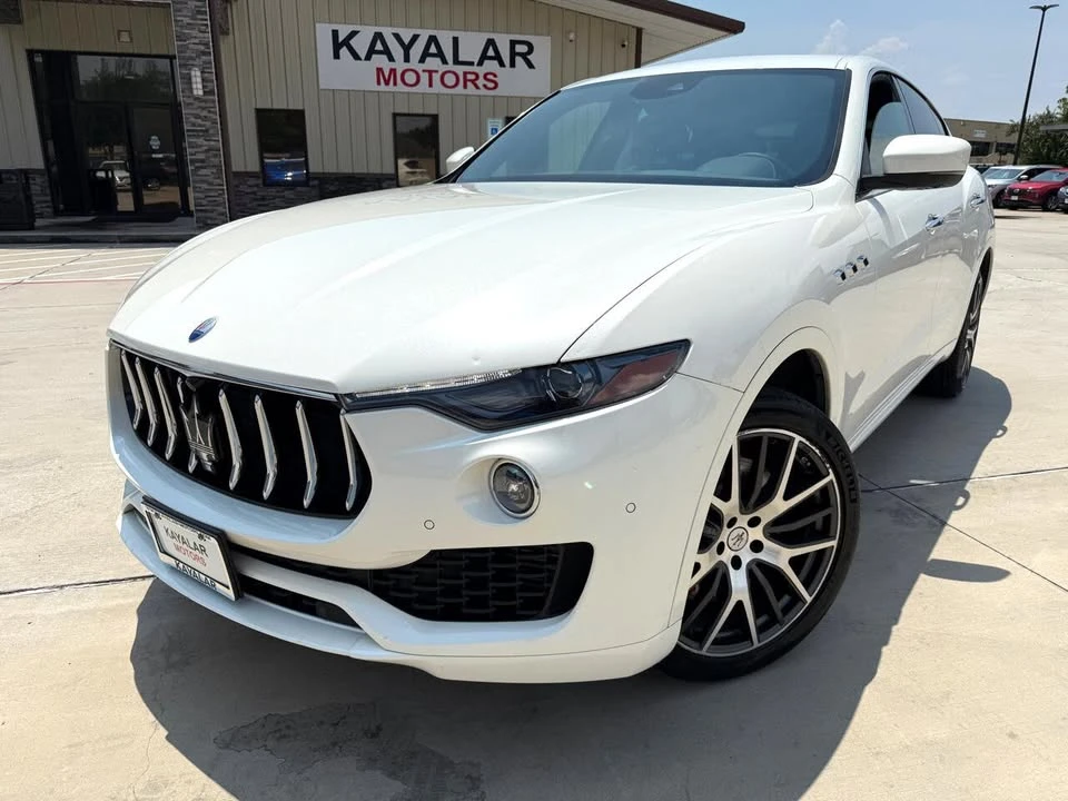 2021 Maserati Levante - Image 2 of 20