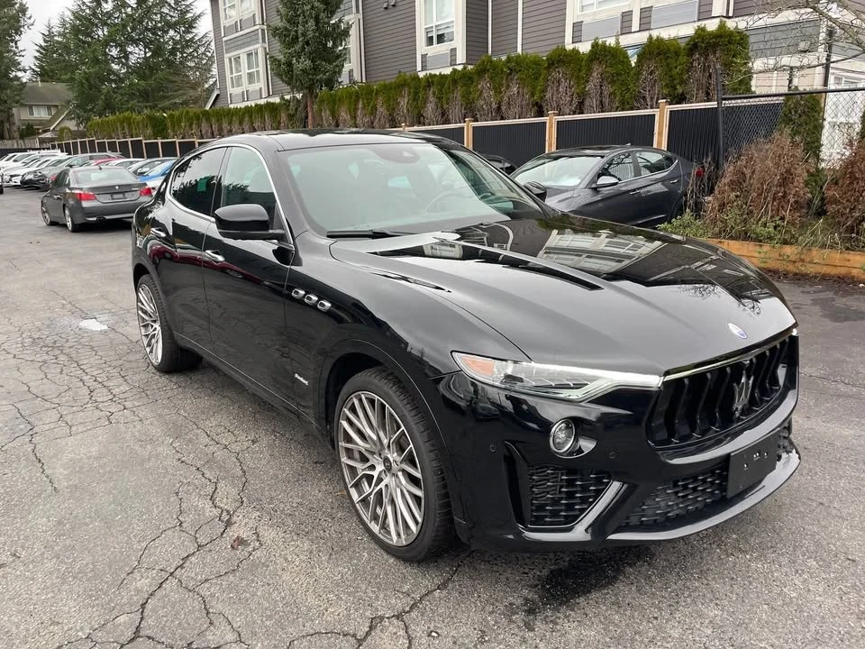2021 Maserati Levante - Image 2 of 9