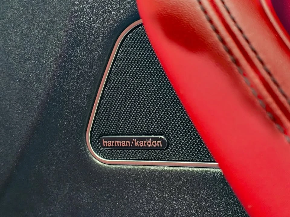 2021 Maserati Levante - Image 11 of 15