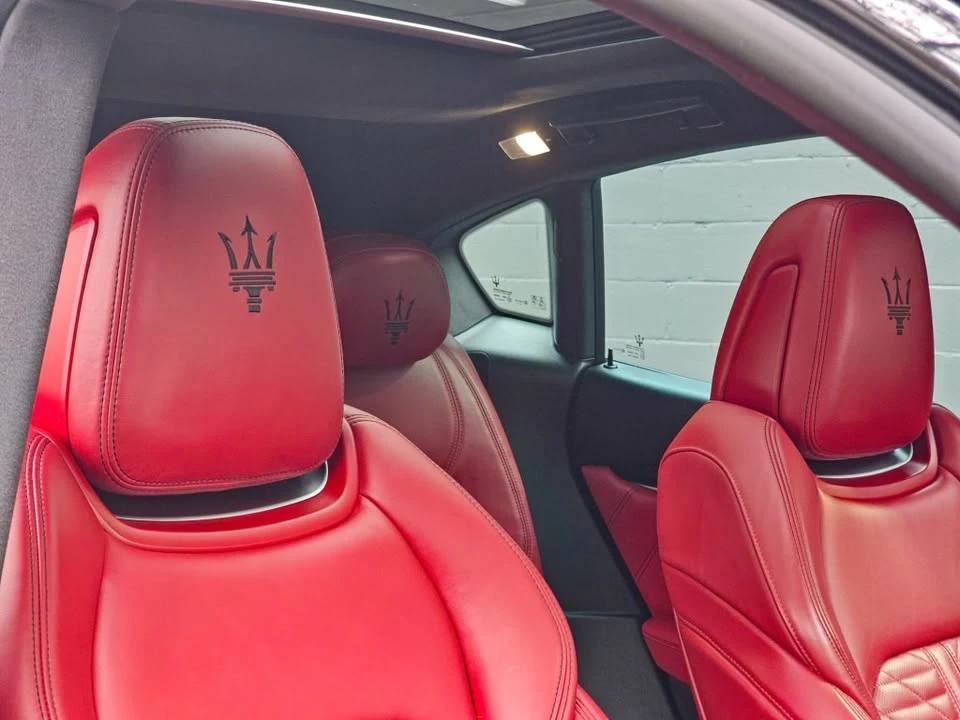 2021 Maserati Levante - Image 15 of 15