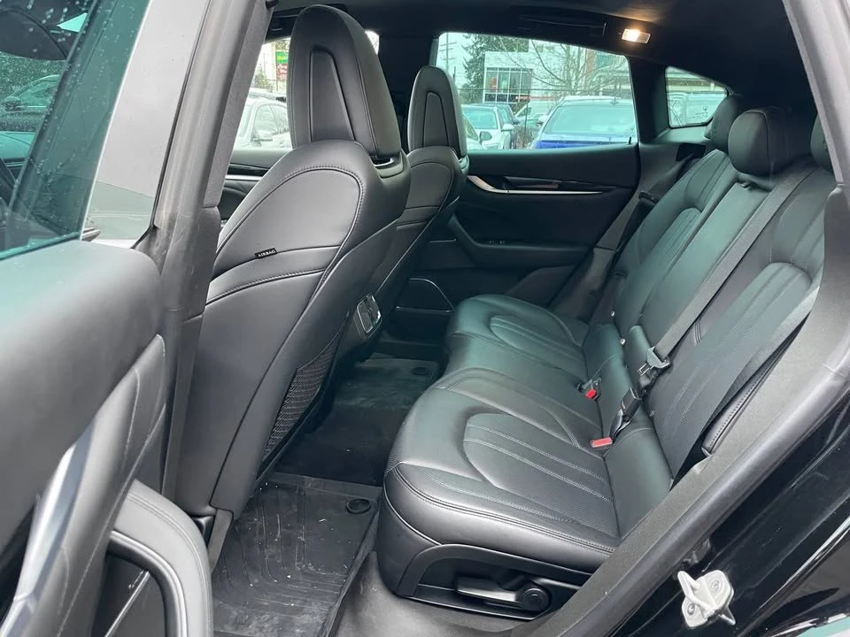 2021 Maserati Levante - Image 7 of 9