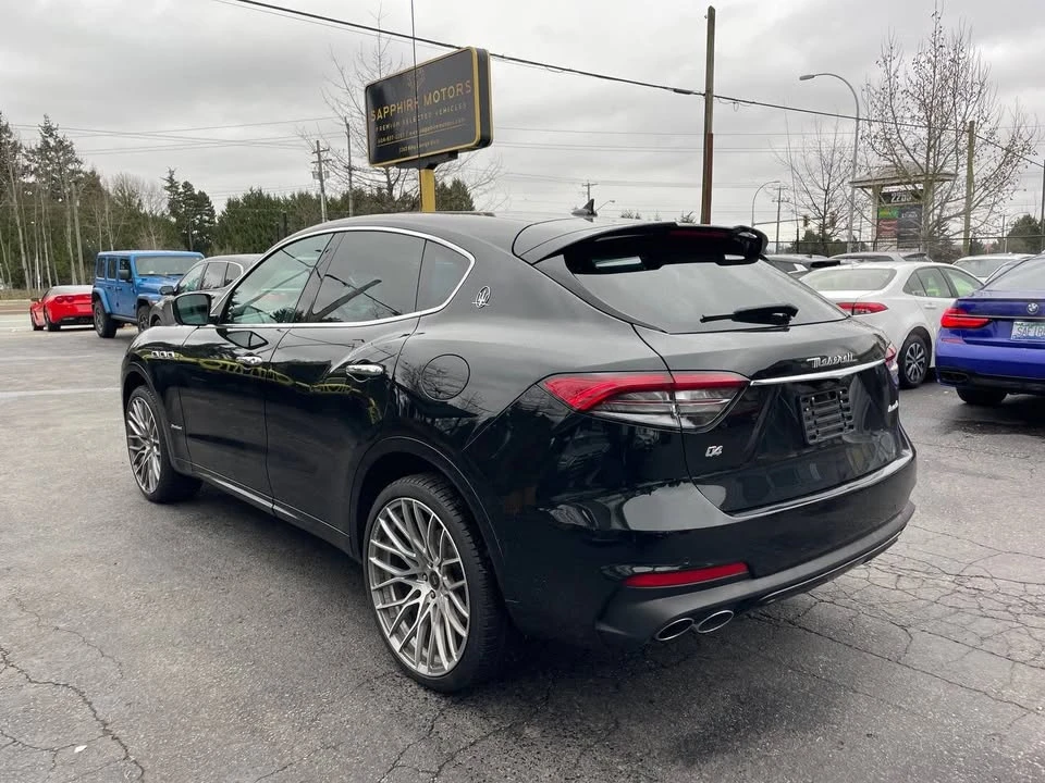 2021 Maserati Levante - Image 4 of 9