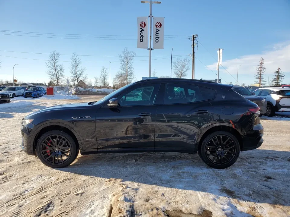 2021 Maserati Levante - Image 6 of 12