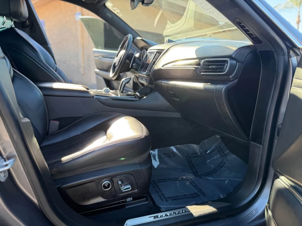 2021 Maserati Levante - Image 7 of 18