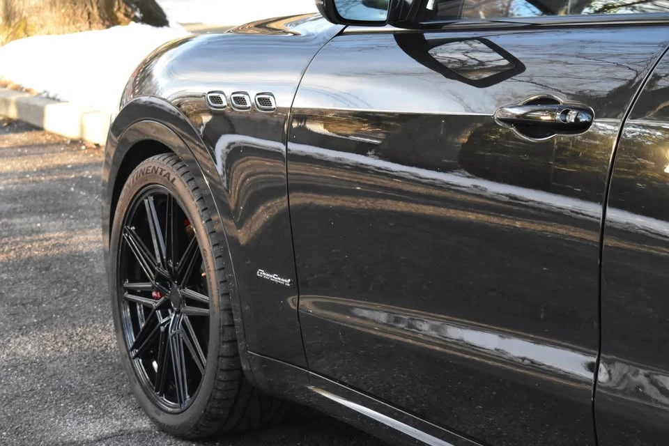 2021 Maserati Levante - Image 14 of 20