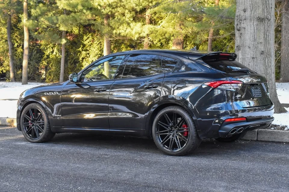 2021 Maserati Levante - Image 6 of 20