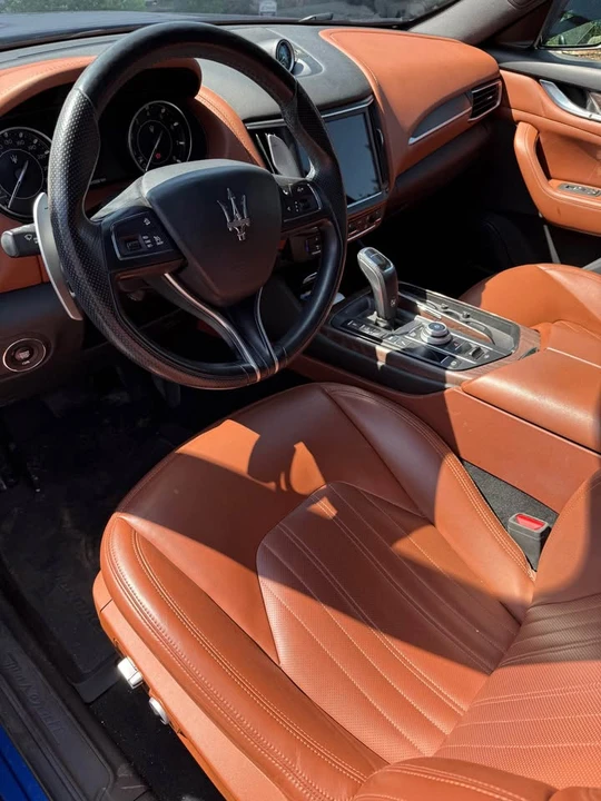 2021 Maserati Levante - Image 2 of 3