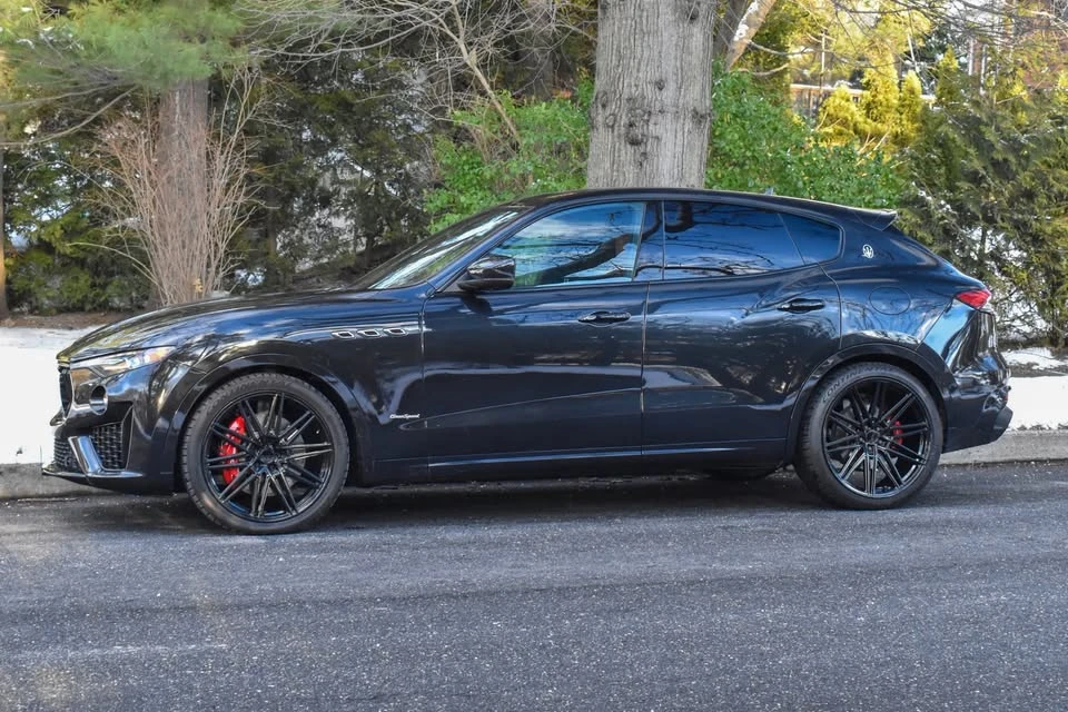 2021 Maserati Levante - Image 3 of 20