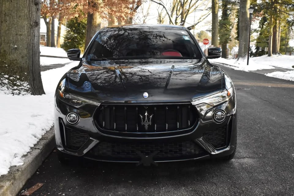 2021 Maserati Levante - Image 12 of 20