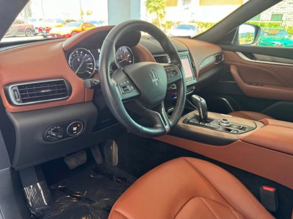 2021 Maserati Levante - Image 7 of 9