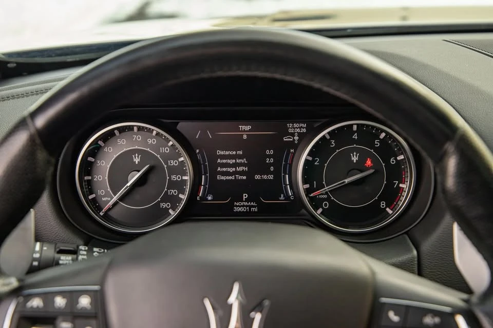 2021 Maserati Levante - Image 9 of 18