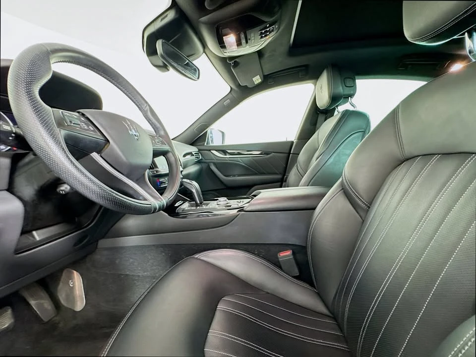 2021 Maserati Levante - Image 16 of 20