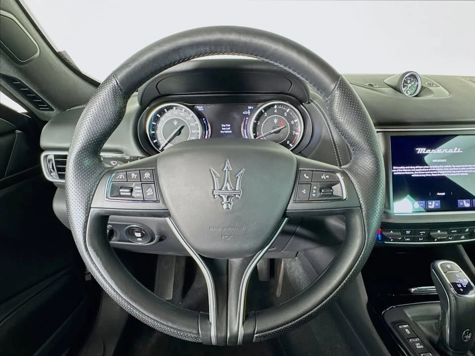 2021 Maserati Levante - Image 7 of 20