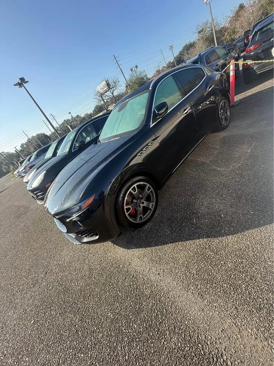 2021 Maserati Levante - Image 2 of 6