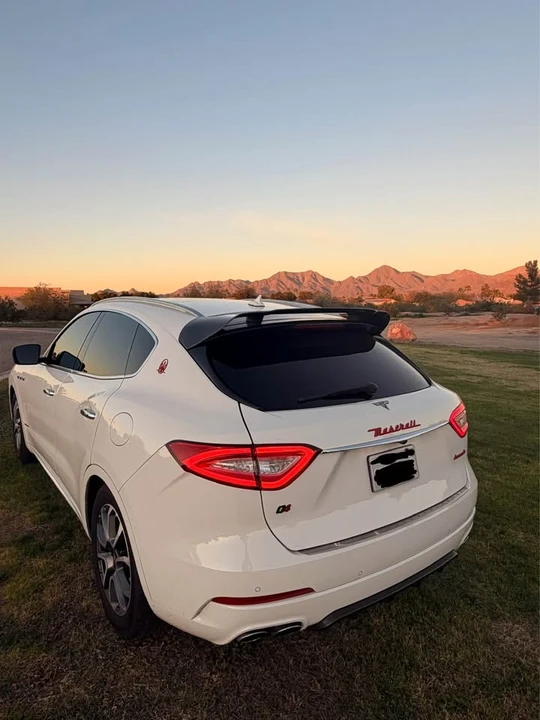 2021 Maserati Levante - Image 10 of 16