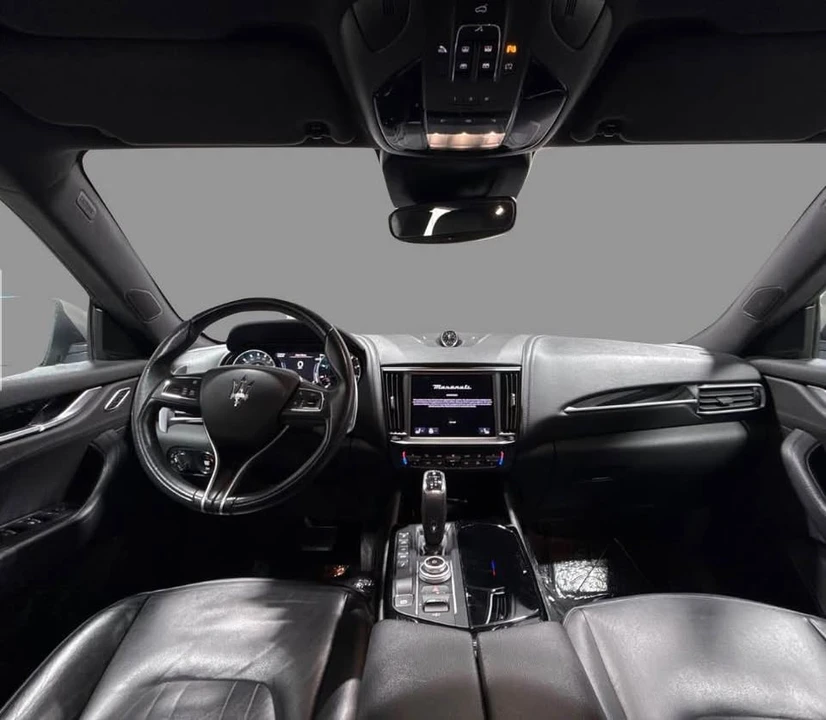 2021 Maserati Levante - Image 8 of 10