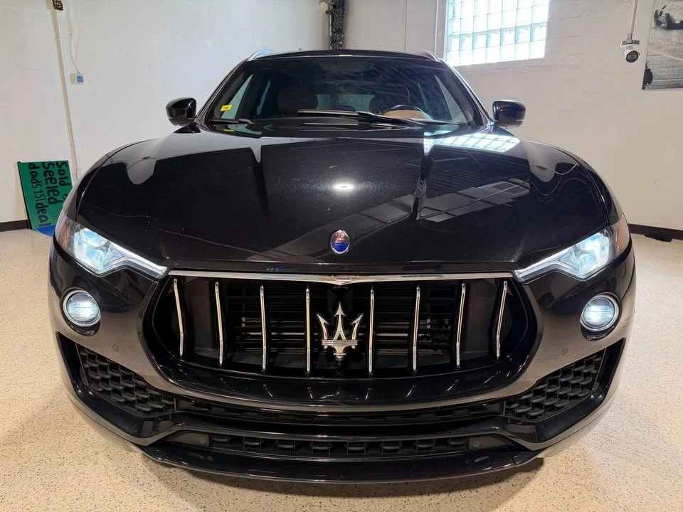 2021 Maserati Levante - Image 2 of 14