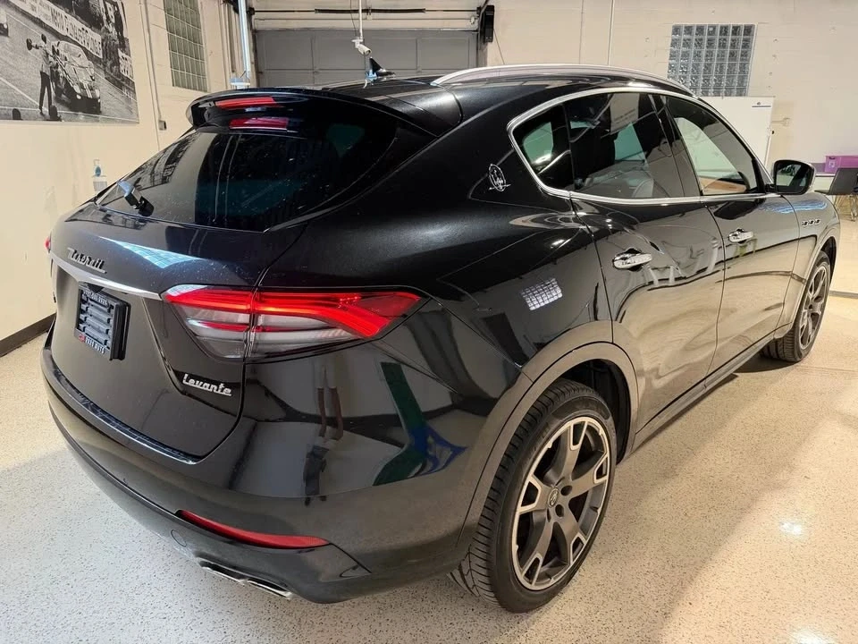 2021 Maserati Levante - Image 3 of 14