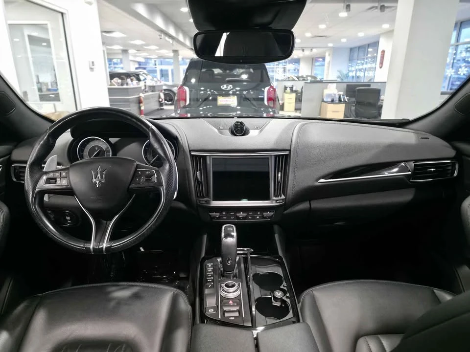 2021 Maserati Levante - Image 10 of 15