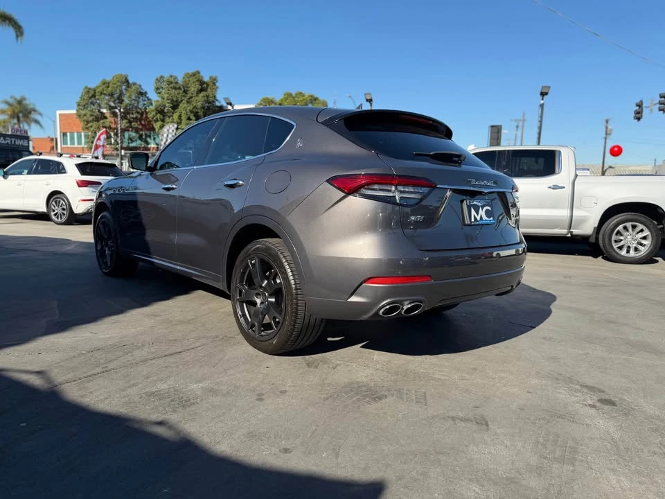 2021 Maserati Levante - Image 5 of 19