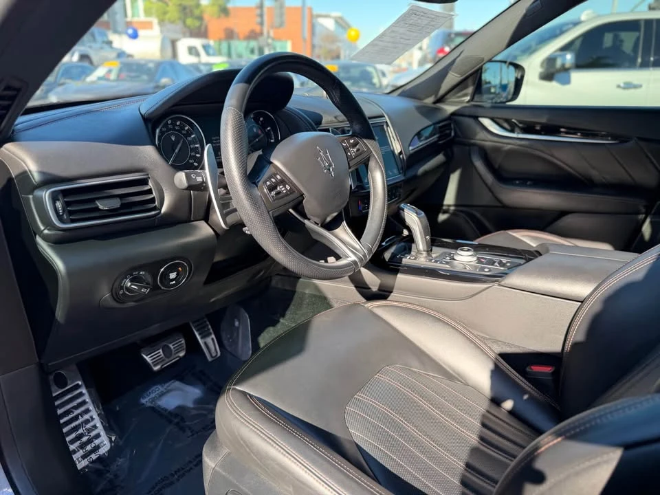 2021 Maserati Levante - Image 18 of 19