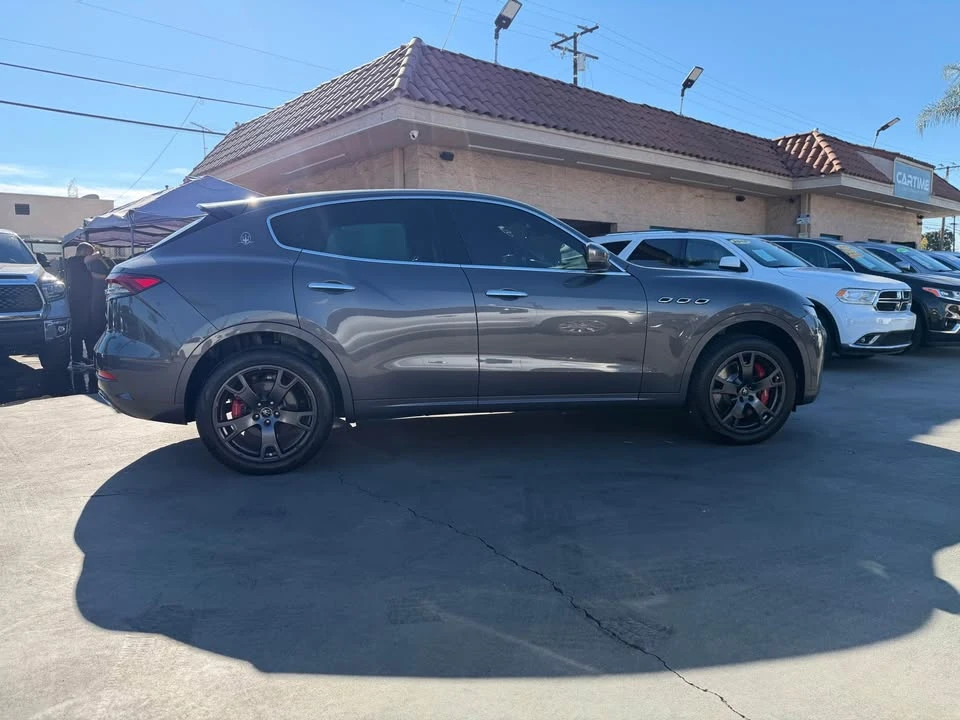 2021 Maserati Levante - Image 7 of 19