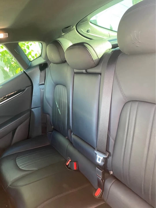 2021 Maserati Levante - Image 11 of 12