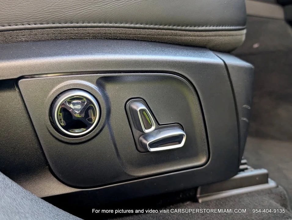 2021 Maserati Levante - Image 18 of 20