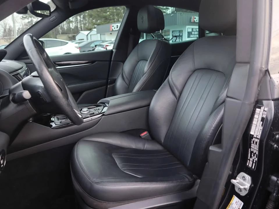 2021 Maserati Levante - Image 9 of 19
