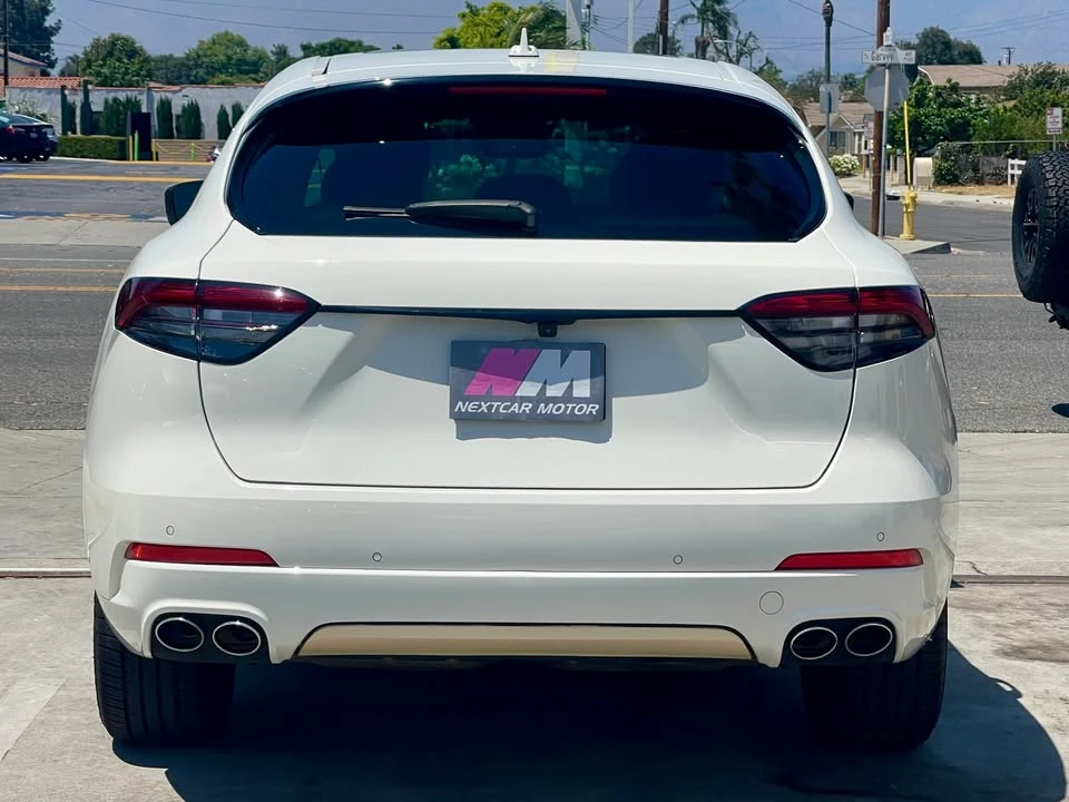 2021 Maserati Levante - Image 6 of 18