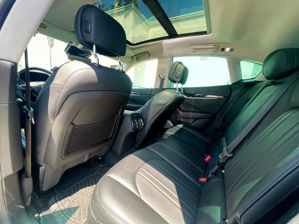 2021 Maserati Levante - Image 9 of 18